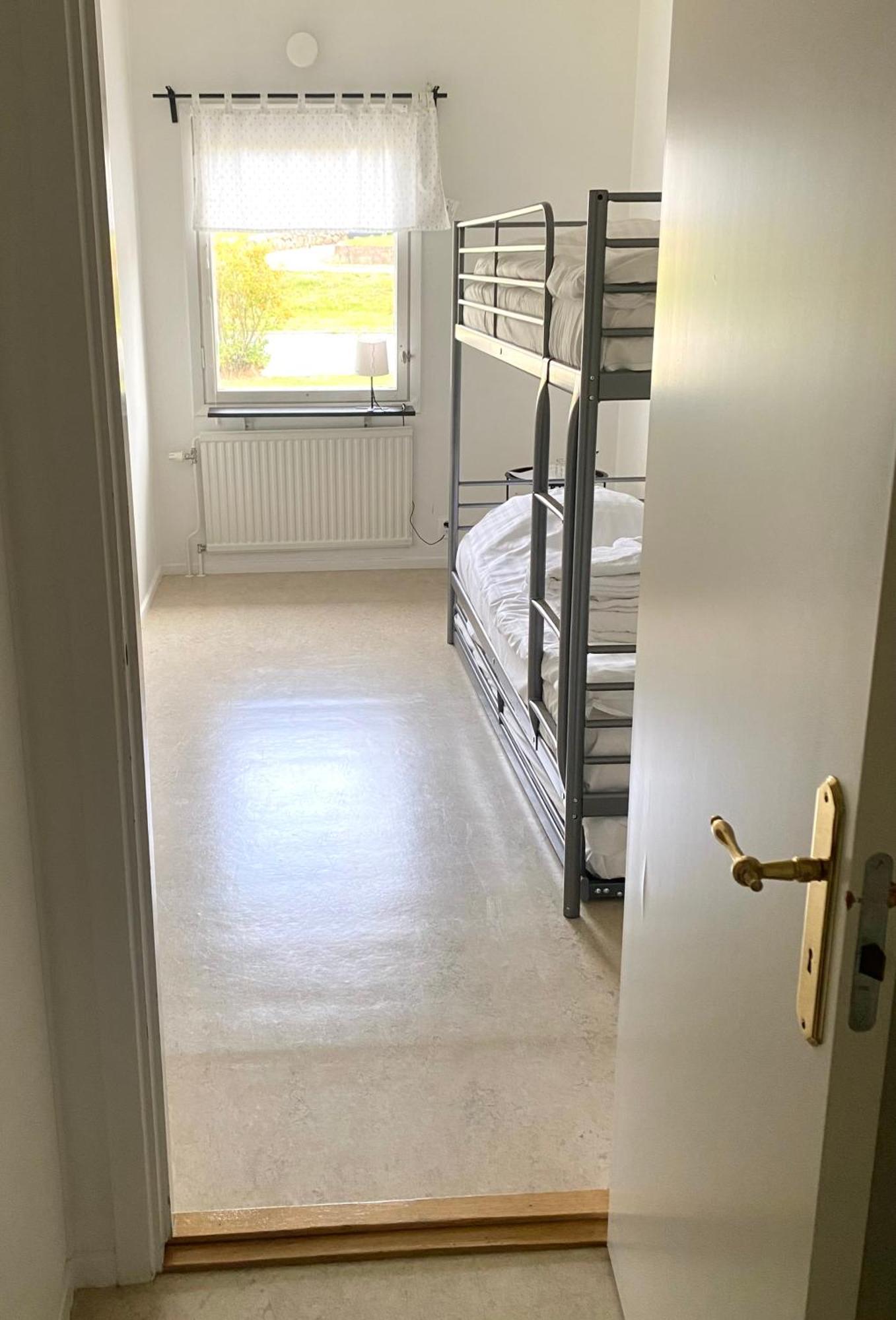 Gullringens Vaerdshus & Hotell Экстерьер фото